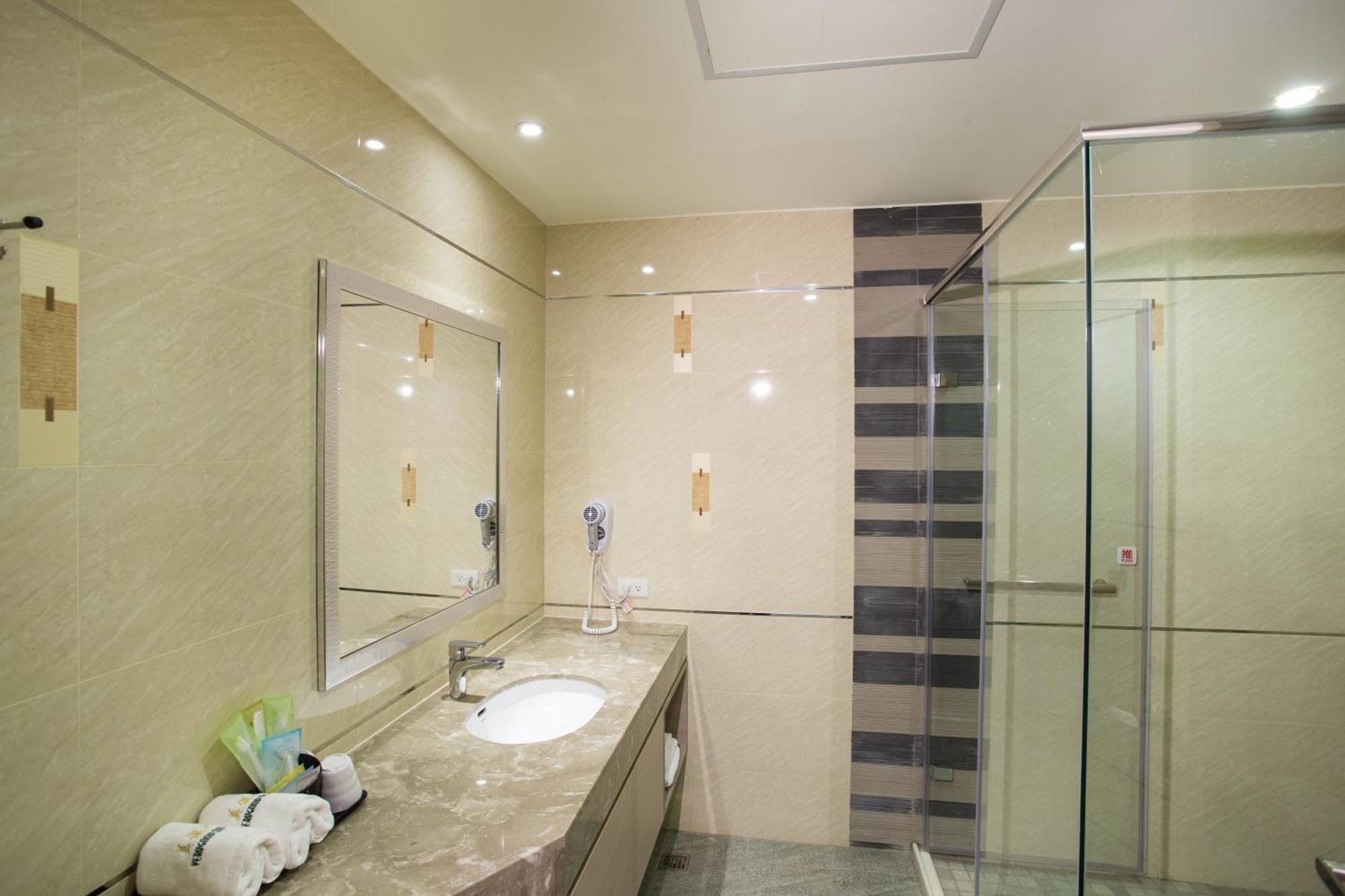Verygood Business Hotel Huatan Quarto foto